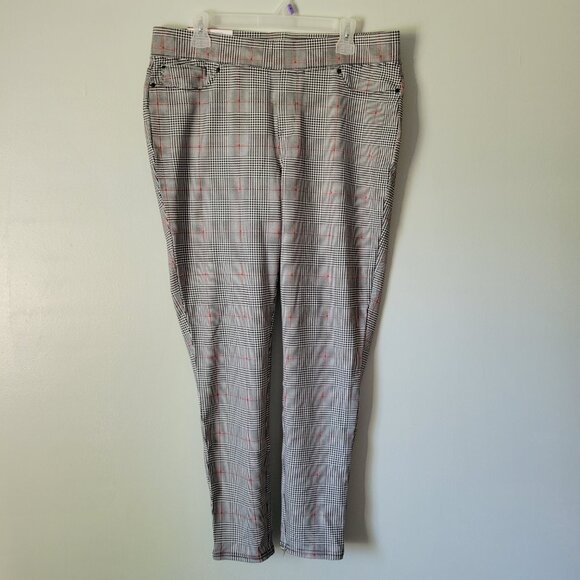 Seven7 Leggings Women's XL Black Plaid Ponte Skinny Leg Stretch Pants NWT - Picture 3 of 6